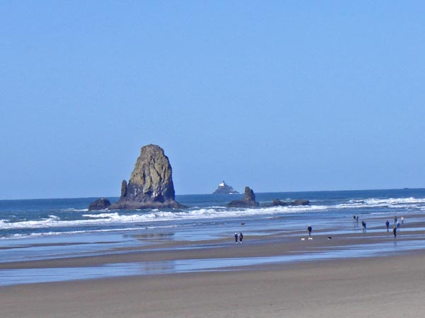 This is a close up of the 3rd rock in first photo - note the large rocks in the distance