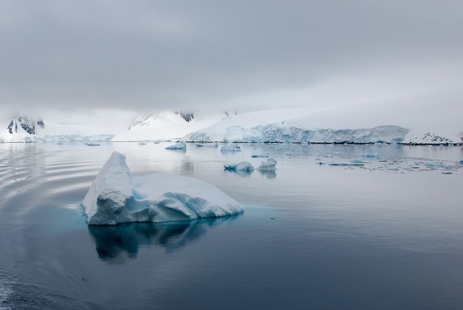 Antarctica
December 2008