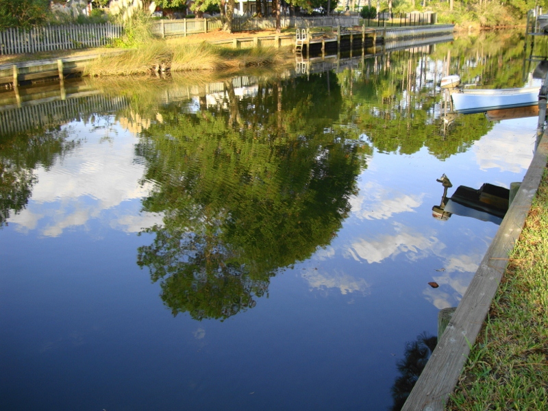 This is the canal at our younger daughter's home in Florida.