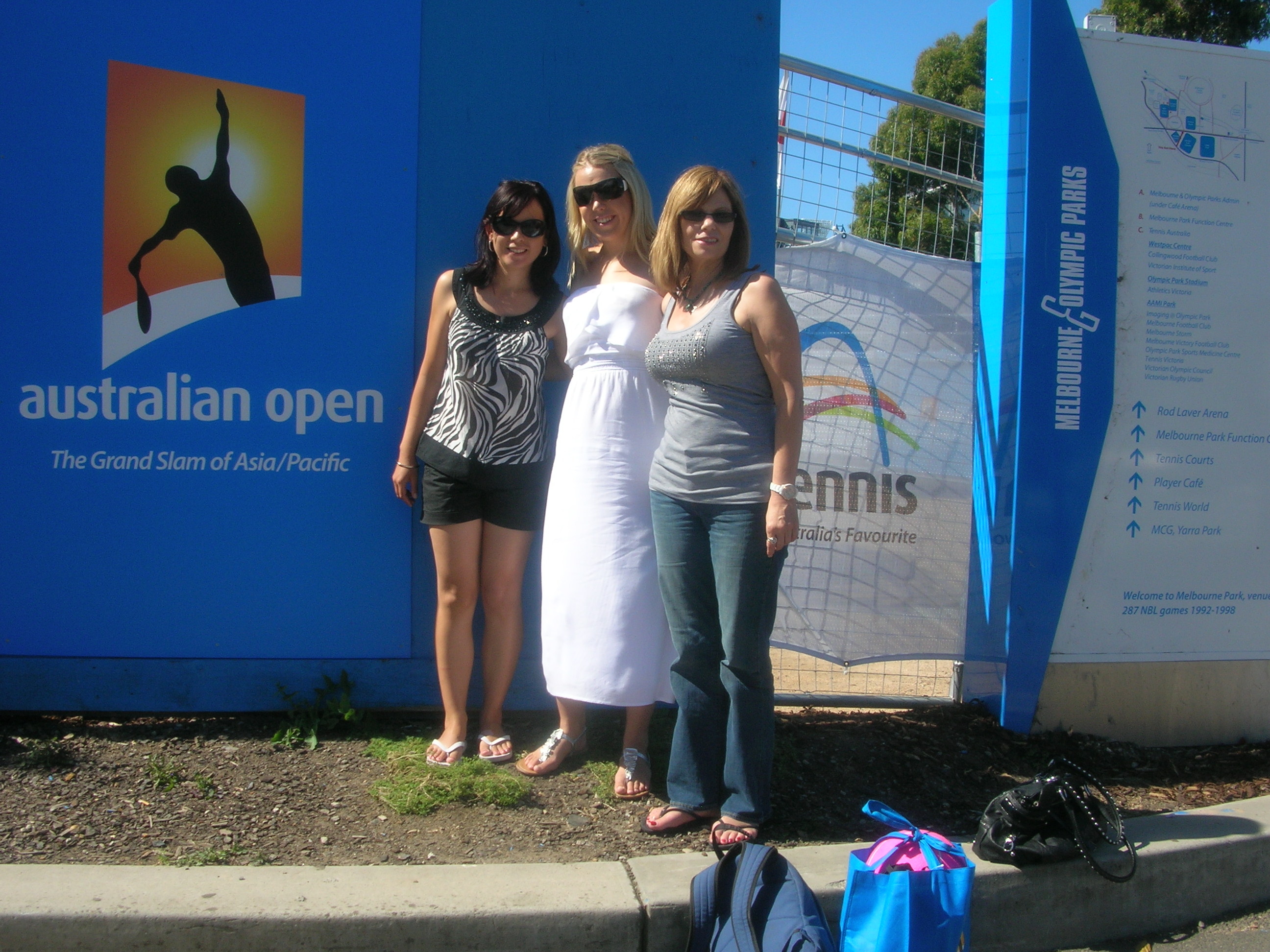 L-R Me, Sheldyn and Dana outside Rod Laver Arena, going to watch Roger Federer and Novak Djokovich at the Australian Open 2011. Federer lost :(