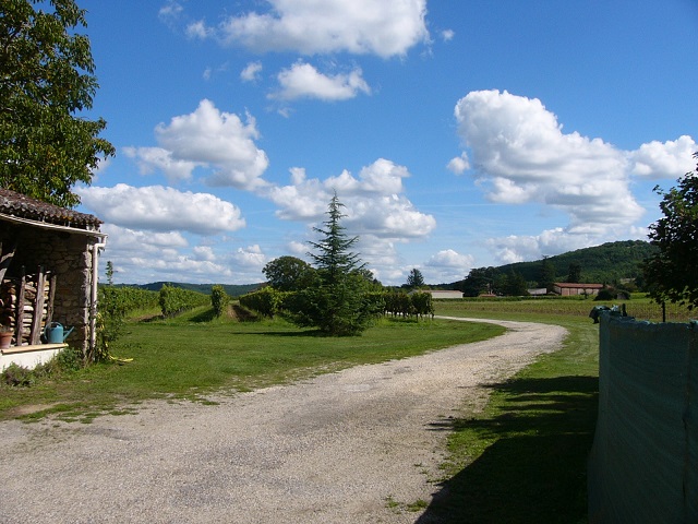 I walked this track onto the sealed road to go into the village of Puy L'Eveque