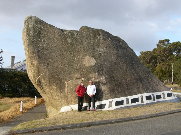 Kathy & Jane standing in front of Albany's famous Dog Rock.