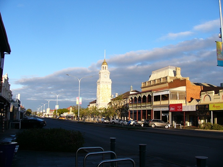 The main street in Kalgoorlie in the morning before our departure for South Australia