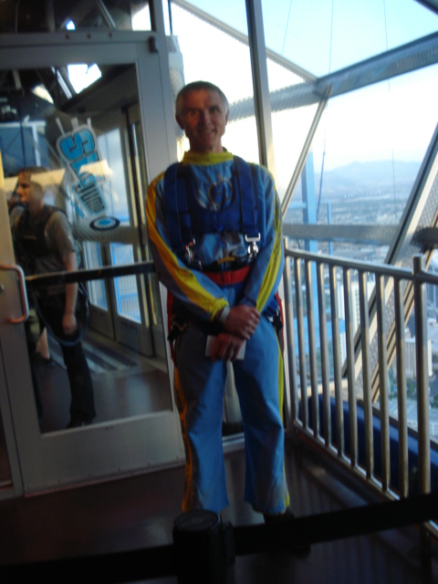 I also plucked up the courage to do the "Sky Jump". The platform on the outside is 855 feet (260 metres) above ground level.