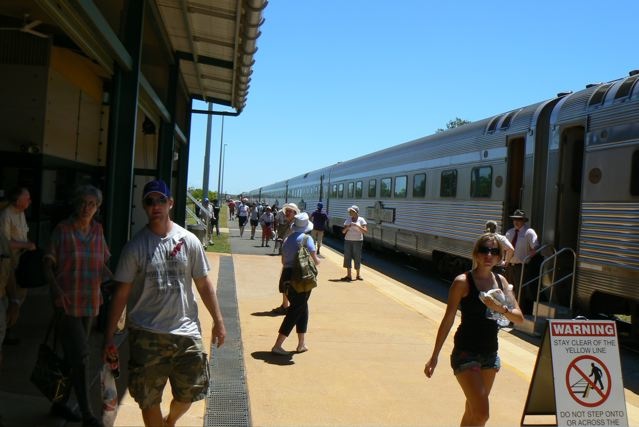 The train was about 800m long