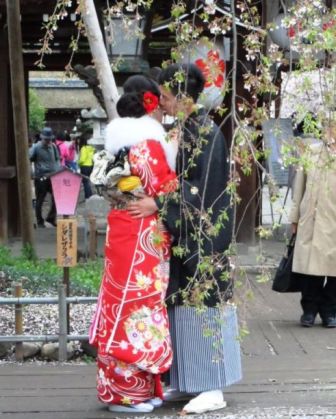 10,000 Tori Gates - Inari Shrine - Fushimi Japan