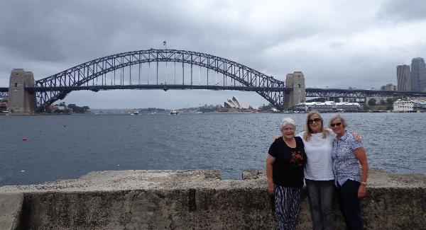 Jane and Sacky arrive in Sydney.