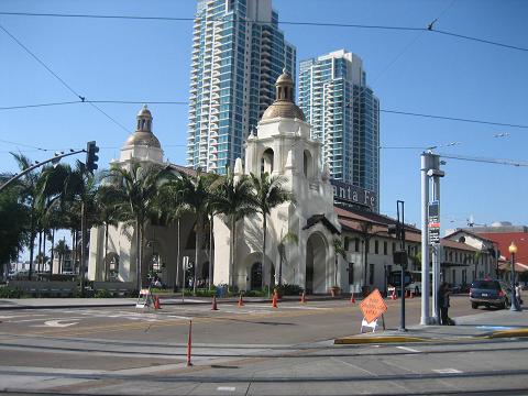 Santa-Fe Metro station in San Diego is a very beautiful design.