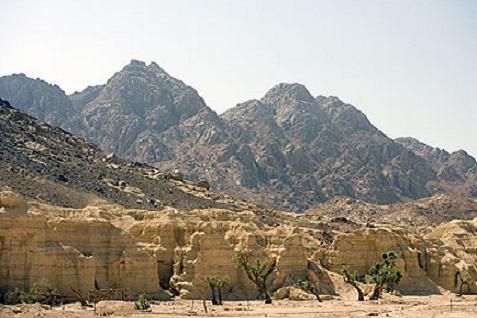 Mountain Structure in Sinai Dersert.